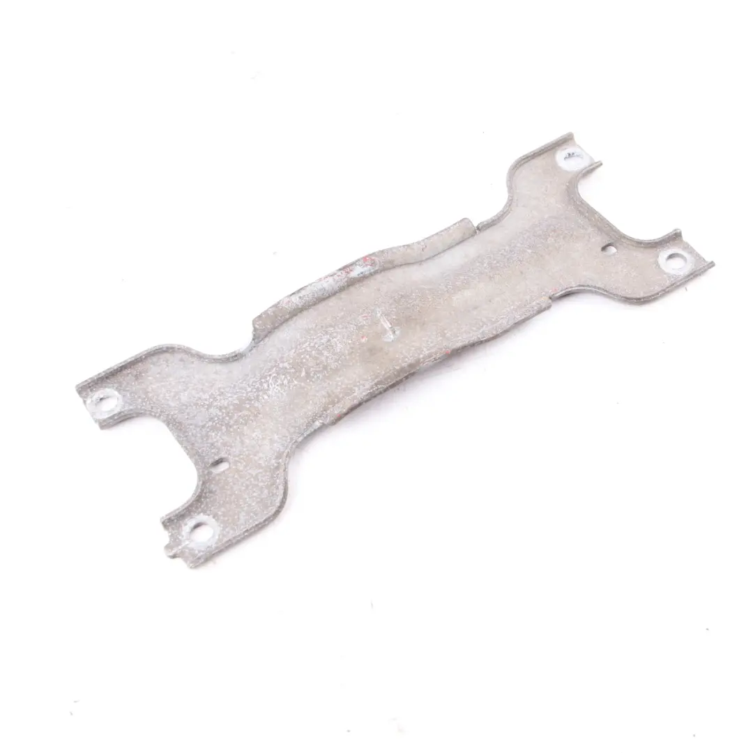 Łapa Wspornik Mocowanie do Mercedes W177 AMG o numerze A1776162900 Mercedes W177 AMG Łapa Wspornik Mocowanie - SKU A1776162900 - Numer Części A1776162900