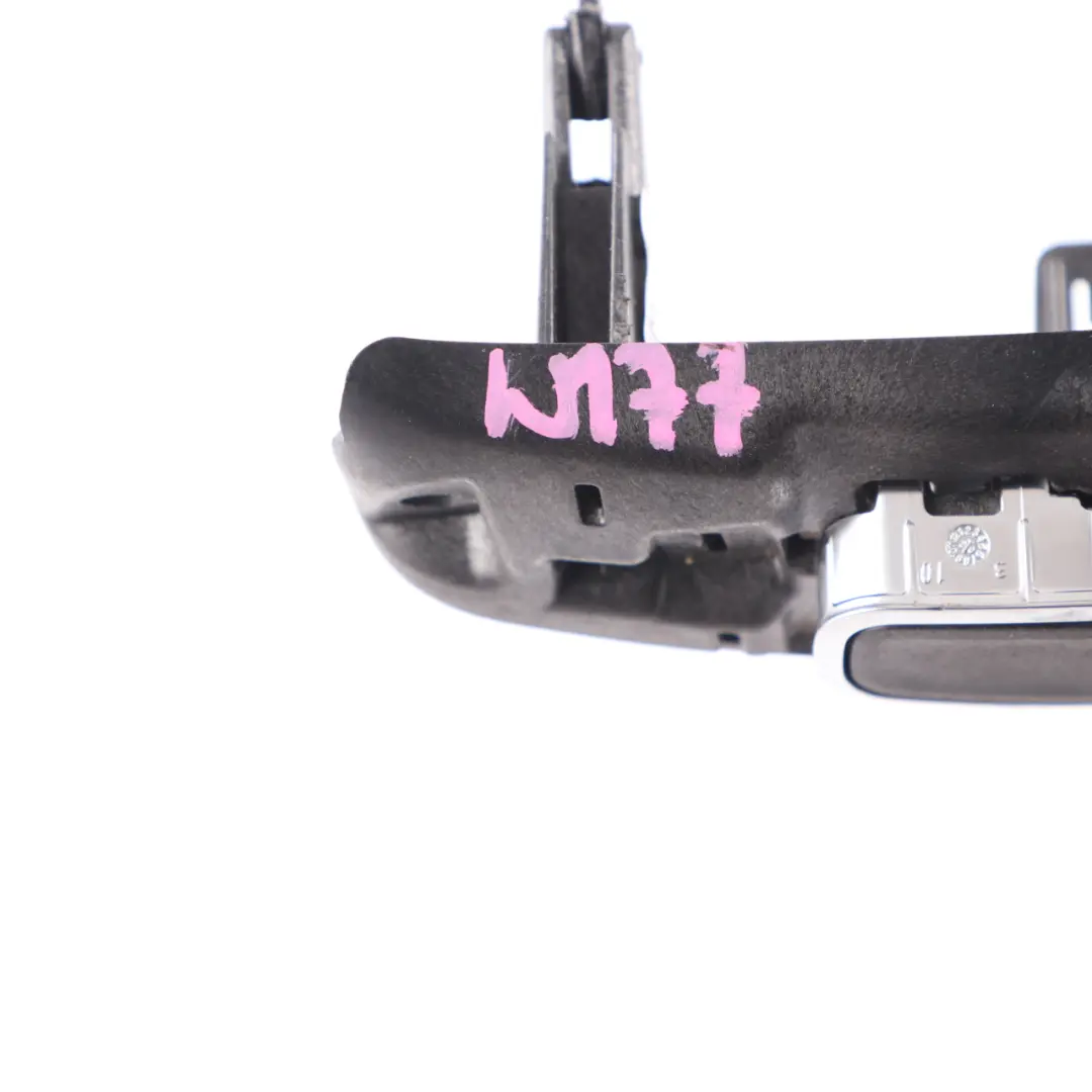 Blocco Bracciolo Console Centrale Rilascio Bracciolo per Mercedes W177 con numero di parte A1776802604 Mercedes W177 Blocco Bracciolo Console Centrale Rilascio Bracciolo - SKU A1776802604 - Numero di parte A1776802604