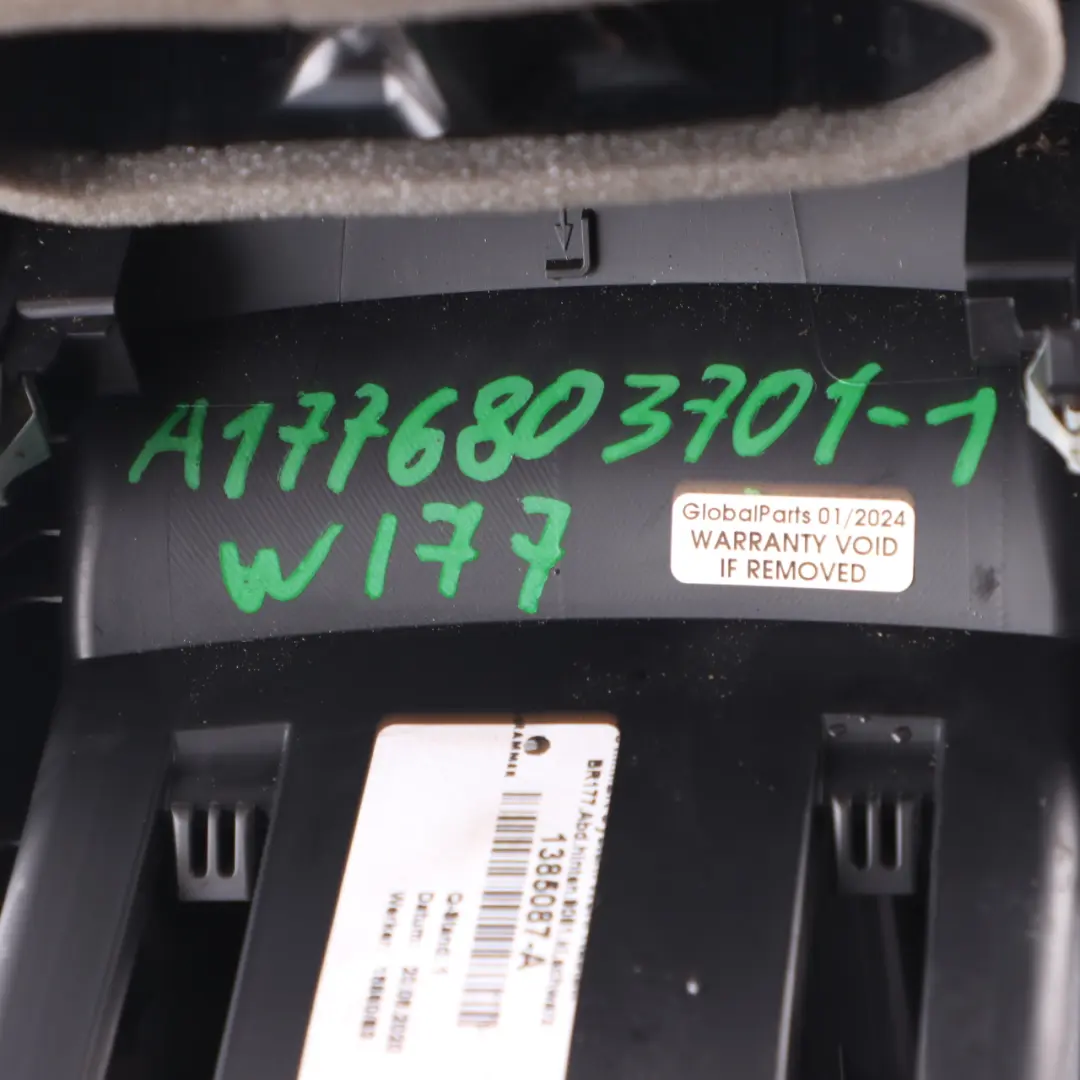 Console centrale aria posteriore griglia vassoio nero per Mercedes W177 con numero di parte A1776803701 Mercedes W177 Console centrale aria posteriore griglia vassoio nero - SKU A1776803701-1 - Numero di parte A1776803701