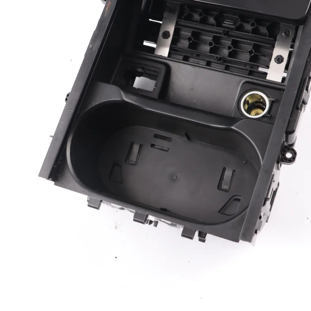 Mercedes W177 Console centrale Porte-gobelet Plateau rangement Garniture noire - SKU A1776806001 - Numéro de pièce A1776806001