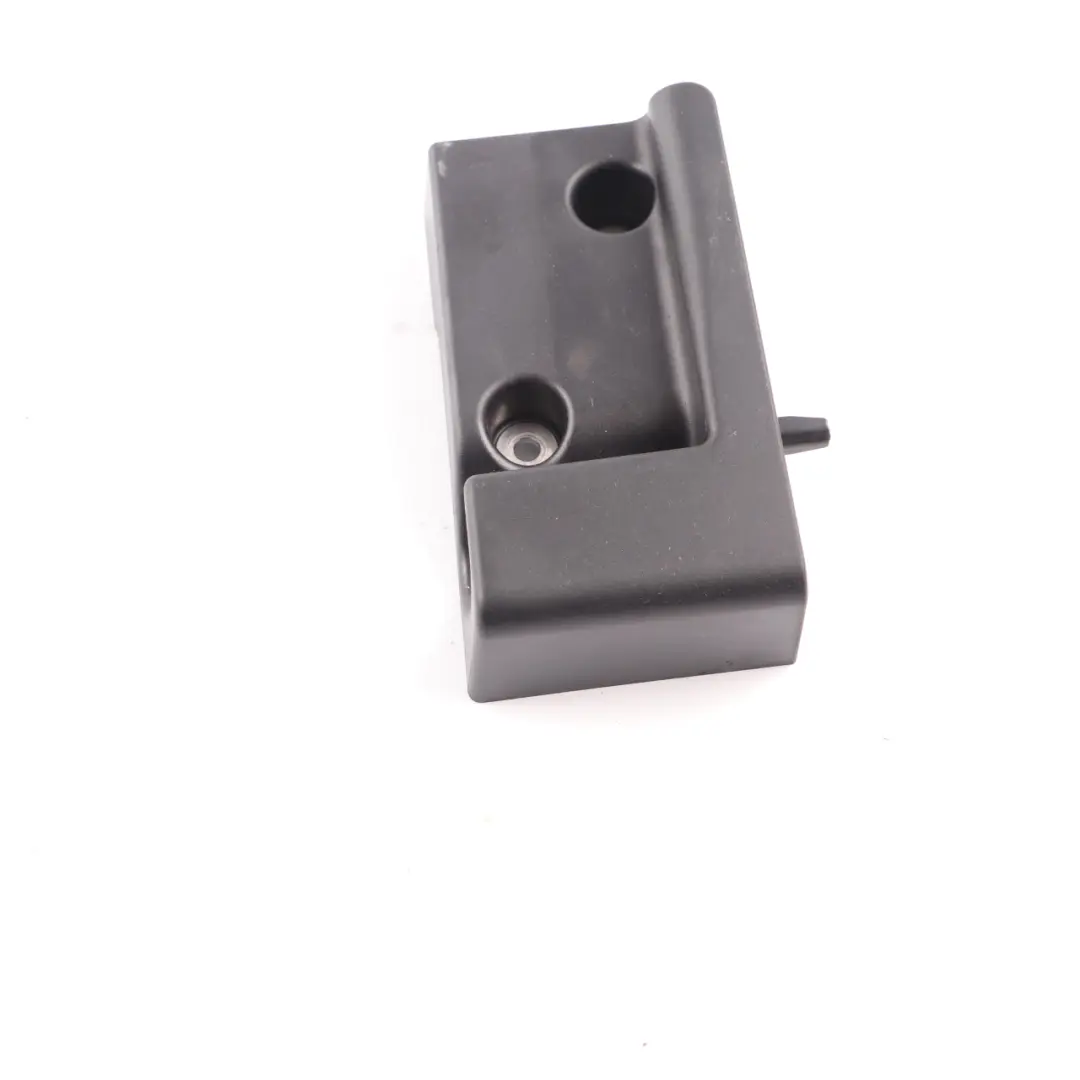 Mercedes W177 Compartiment de coffre au sol gauche Support - SKU A1776808505 - Numéro de pièce A1776808505