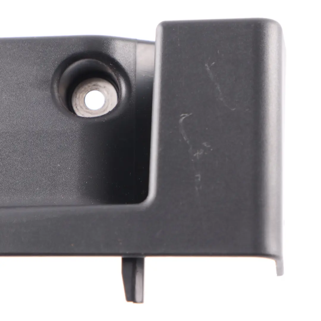 Mercedes W177 Baule pavimento vano portabagagli destro supporto staffa - SKU A1776808605 - Numero di parte A1776808605