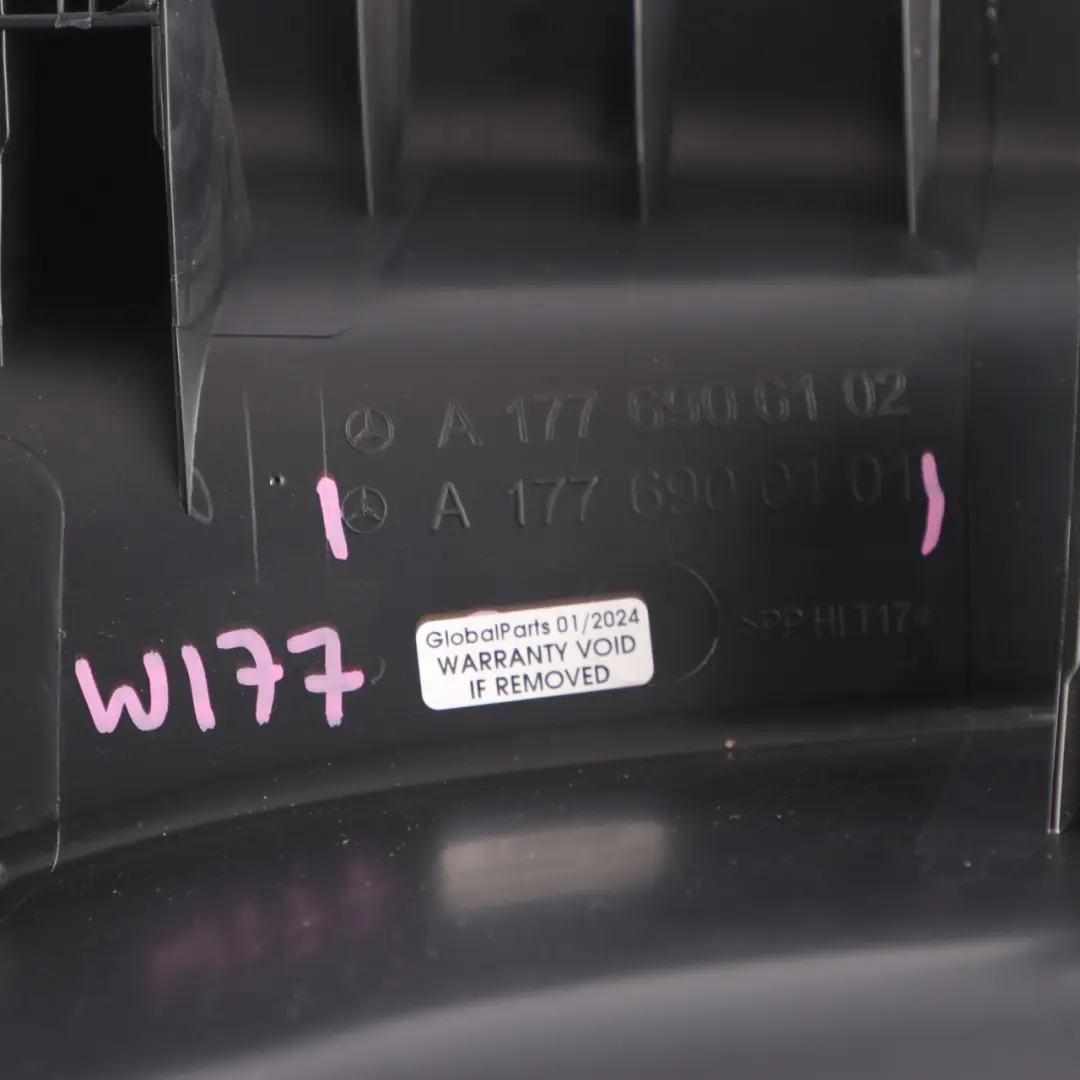 Panel Wykończenie Słupka D Tylny Dolny Lewy do Mercedes W177 o numerze A1776900101 Mercedes W177 Panel Wykończenie Słupka D Tylny Dolny Lewy - SKU A1776900101 - Numer Części A1776900101