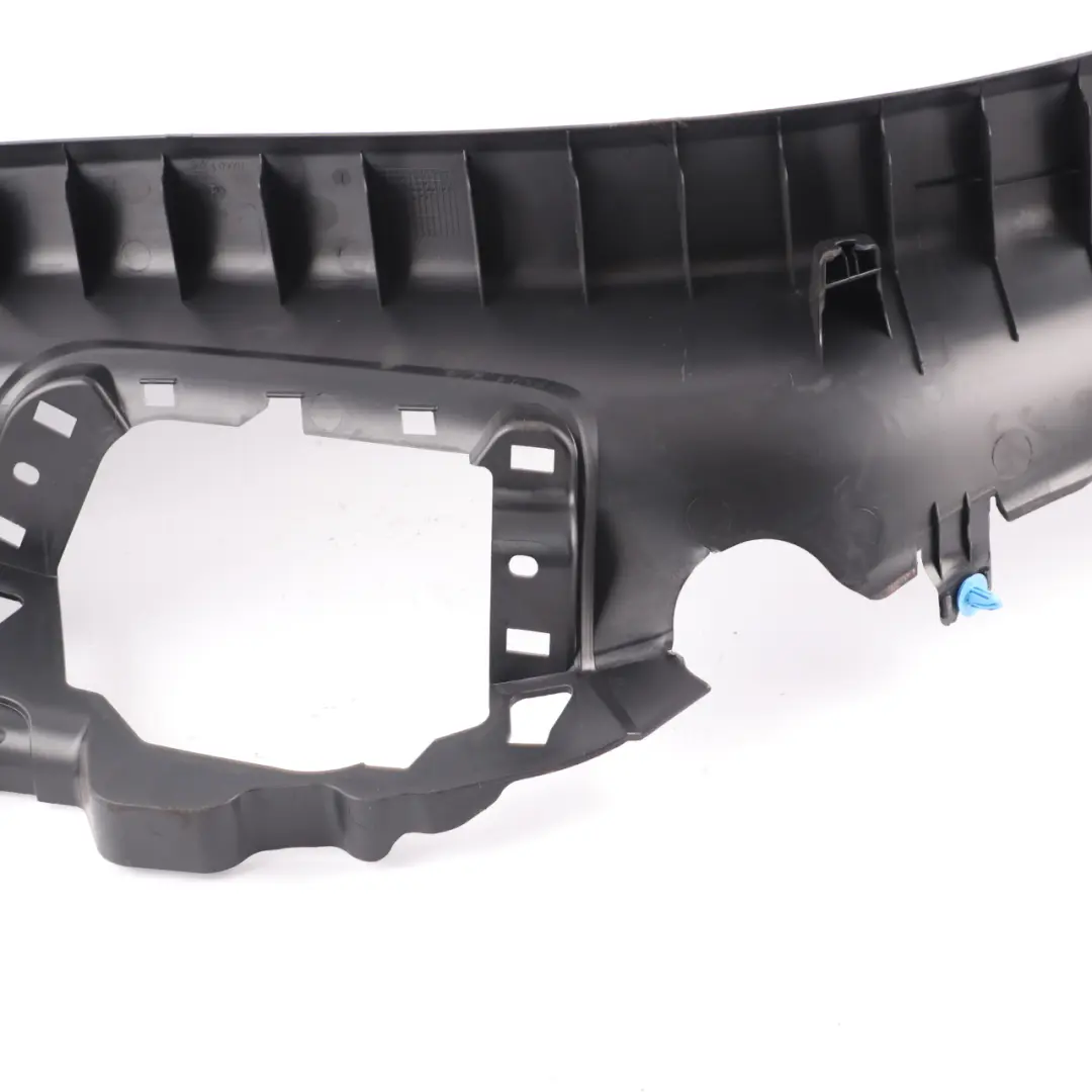 Mercedes W177 Embellecedor Puerta Pared Lateral Inferior Trasera Derecha - SKU A1776900201 - Número de pieza A1776900201