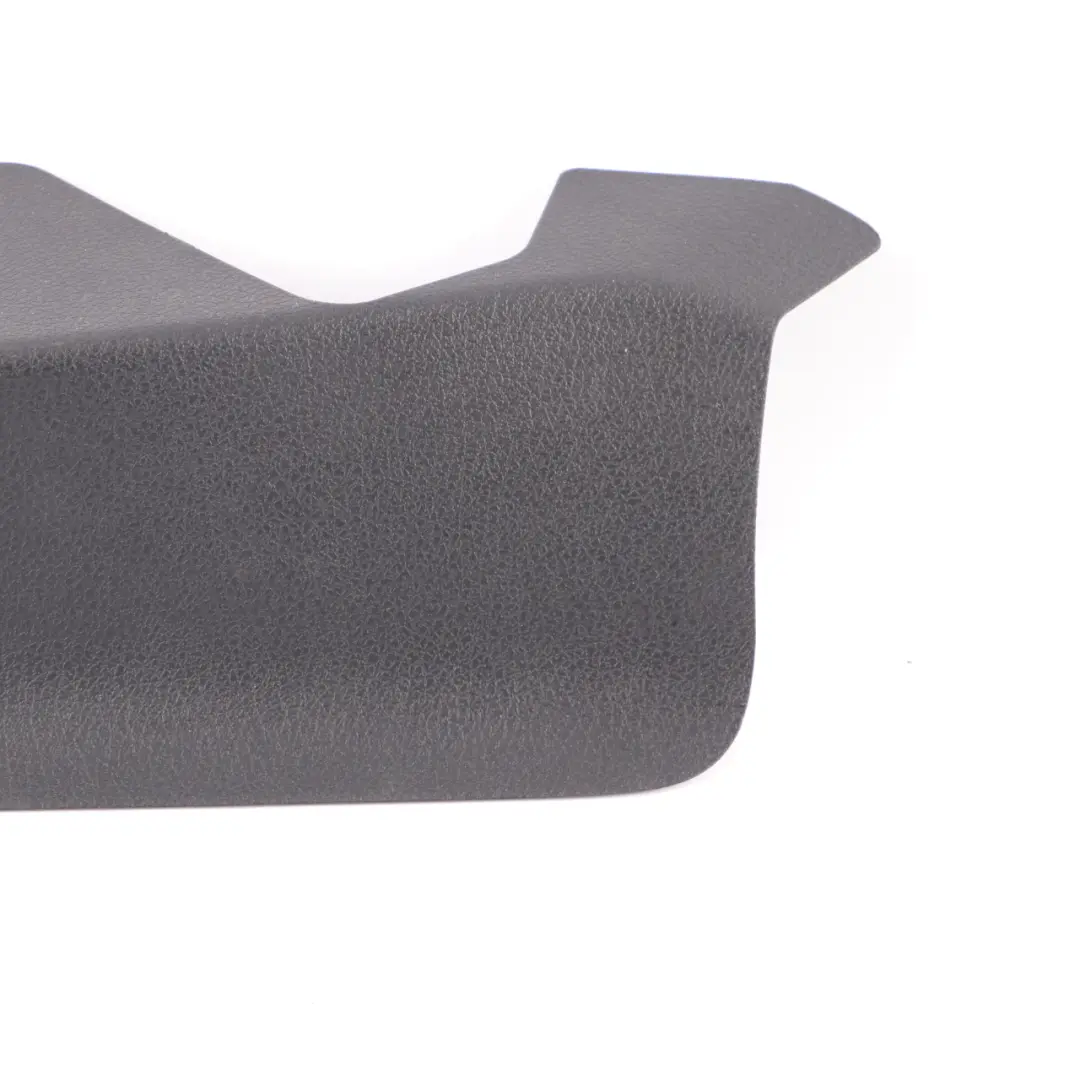 Puerta Pared Lateral Interior Tapa Trasera Derecha para Mercedes W177 con número de pieza A1776900202 Mercedes W177 Puerta Pared Lateral Interior Tapa Trasera Derecha - SKU A1776900202 - Número de pieza A1776900202