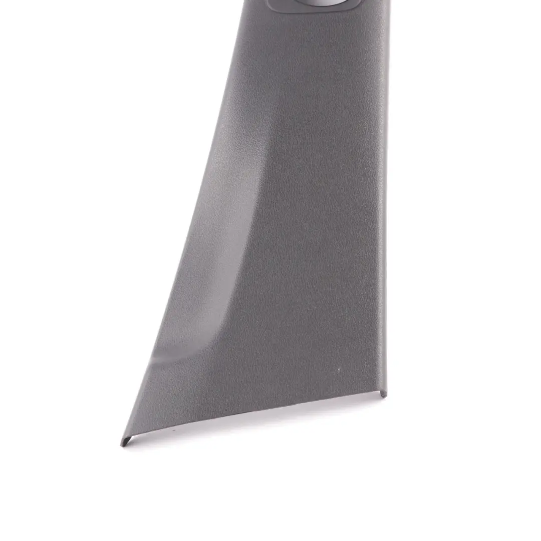 Mercedes W177 Embellecedor Pilar B Panel Tapa Superior Derecha - SKU A1776900300 - Número de pieza A1776900300