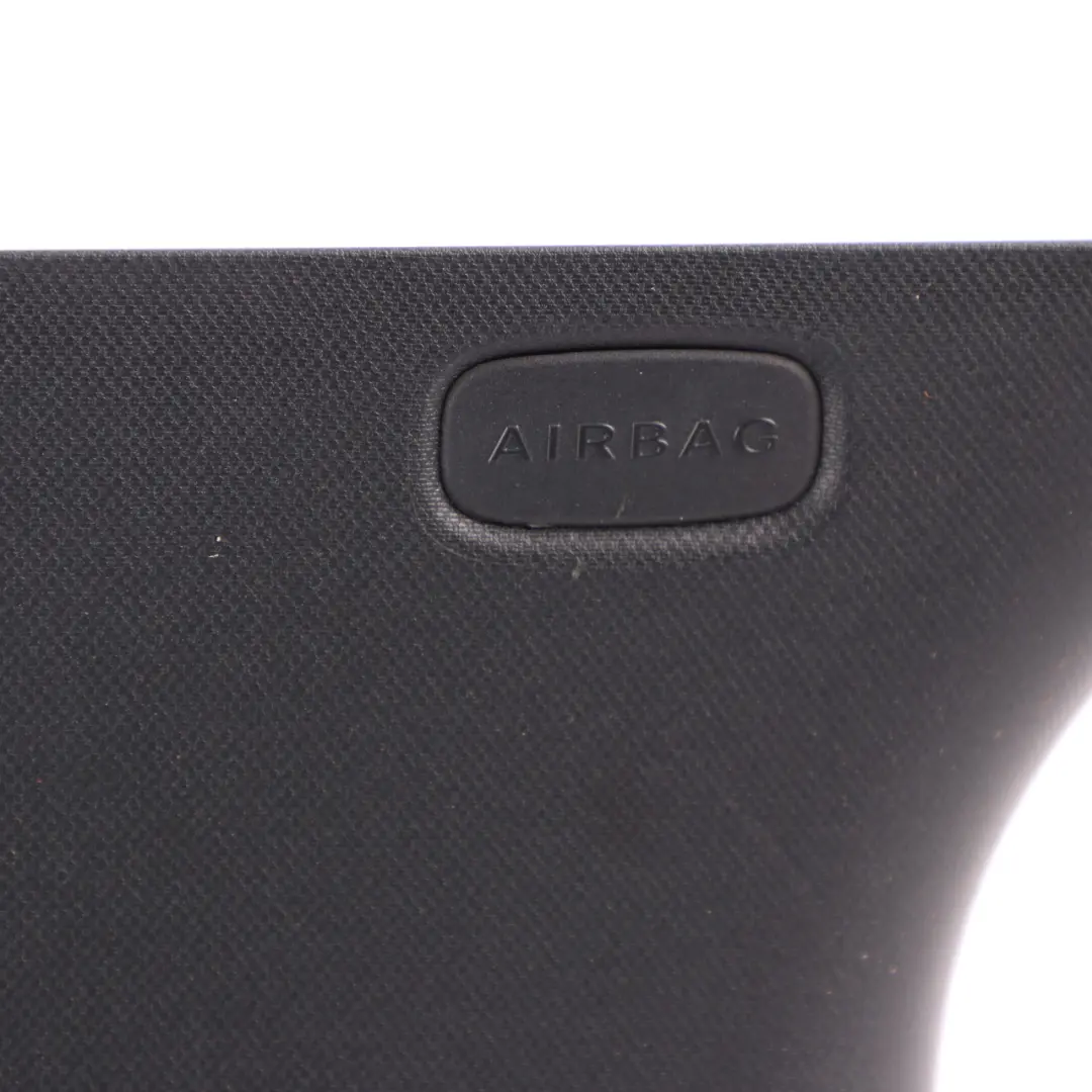 Verkleidung Säule Spalte C Abdeckung Hinten Schwarz für Mercedes W177 mit Teilenummer A1776900400 Mercedes W177 Verkleidung Säule Spalte C Abdeckung Hinten Schwarz - SKU A1776900400-1 - Teilenummer A1776900400