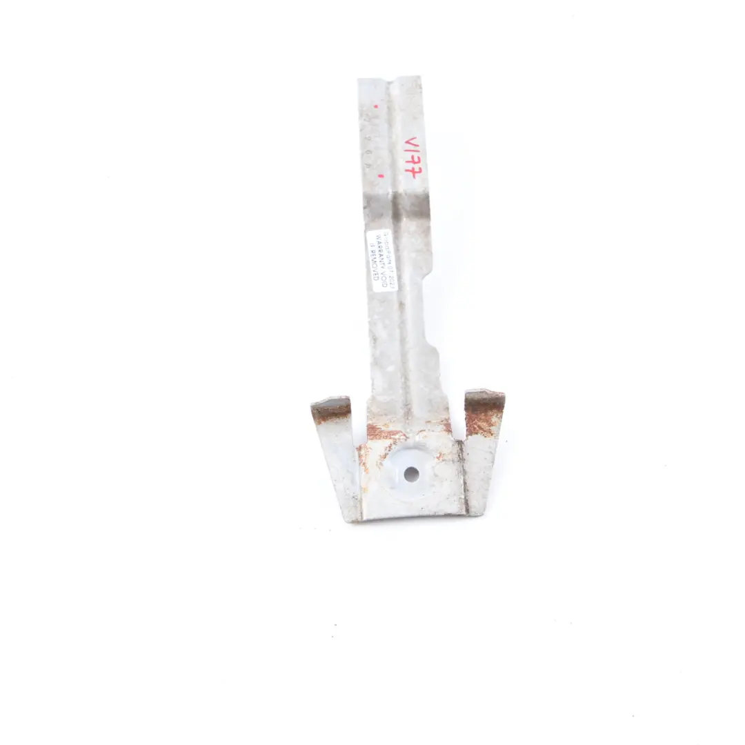 Soporte Parachoques Trasero Estribo Embellecedor A2038851165 para Mercedes CL203 con número de pieza A1776902502 Mercedes CL203 Soporte Parachoques Trasero Estribo Embellecedor A2038851165 - SKU A1776902502 - Número de pieza A1776902502