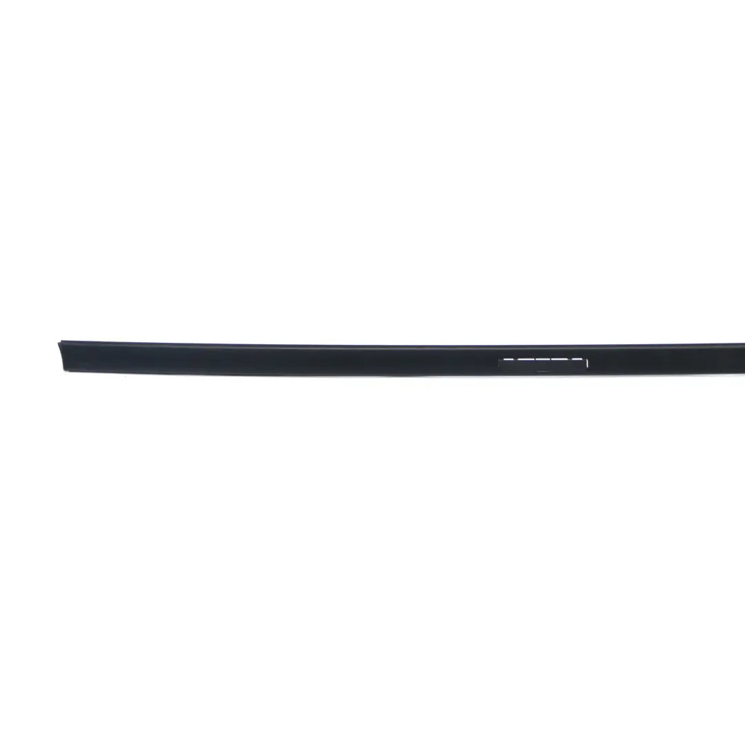 Mercedes W177 Striscia di copertura sinistra primerizzata - SKU A1776903100 - Numero di parte A1776903100