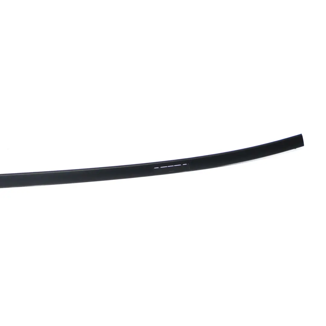 Mercedes W177 Bande de recouvrement de rail de toit gauche apprêtée - SKU A1776903100 - Numéro de pièce A1776903100