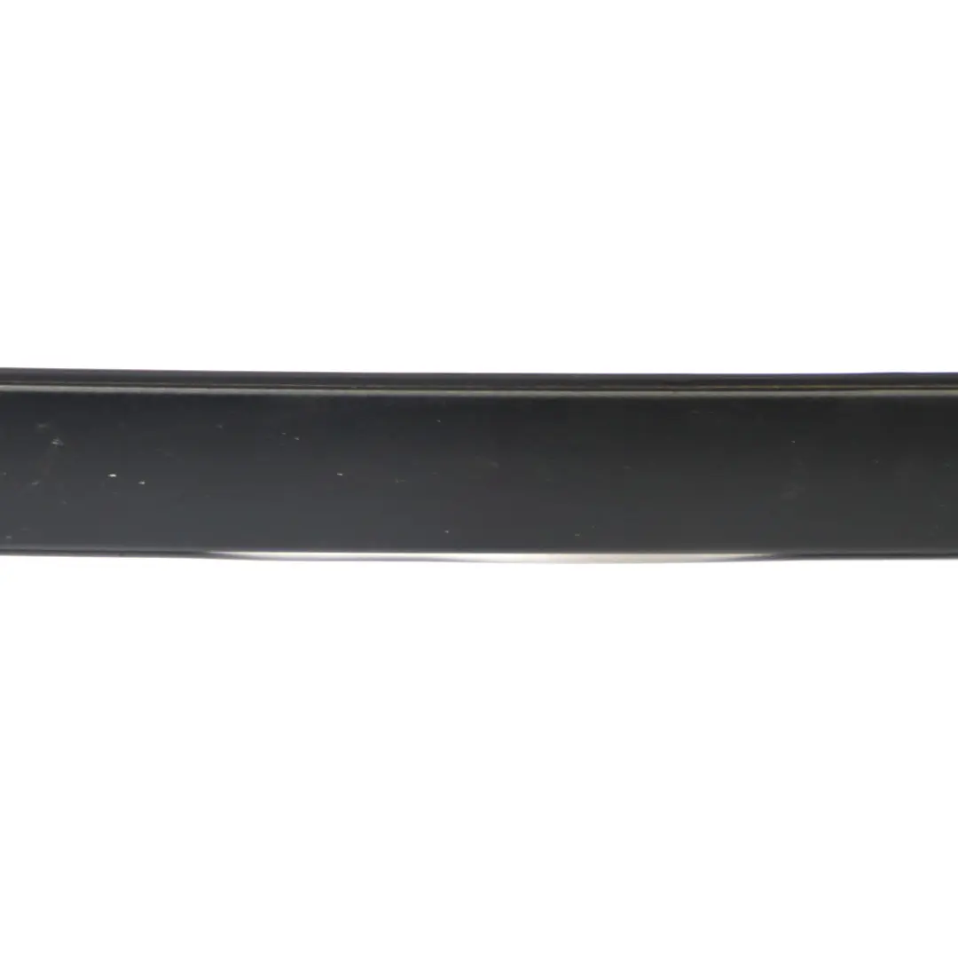 Mercedes W177 Bande de recouvrement de rail de toit droite apprêtée - SKU A1776903200 - Numéro de pièce A1776903200