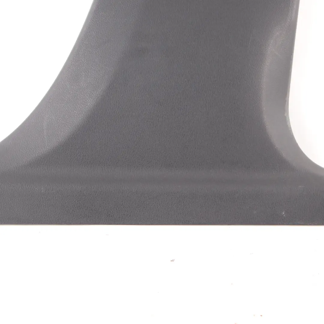 Verkleidung Abdeckung B Säule Innenraum Rechts Panel Schwarz für Mercedes W177 mit Teilenummer A1776909801 Mercedes W177 Verkleidung Abdeckung B Säule Innenraum Rechts Panel Schwarz - SKU A1776909801 - Teilenummer A1776909801