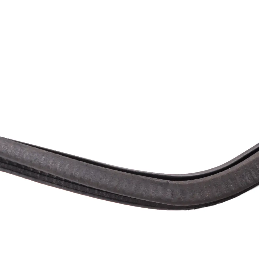 Guarnizione Bordo Porta Posteriore Sinistra Destra per Mercedes W177 con numero di parte A1776920300 Mercedes W177 Guarnizione Bordo Porta Posteriore Sinistra Destra - SKU A1776920300 - Numero di parte A1776920300