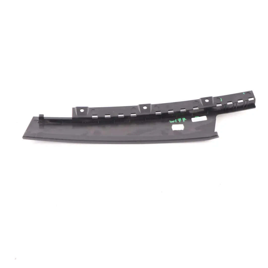 Mercedes W177 Rivestimento Finestrino Anteriore Sinistro Lucentezza - SKU A1777220100 - Numero di parte A1777220100