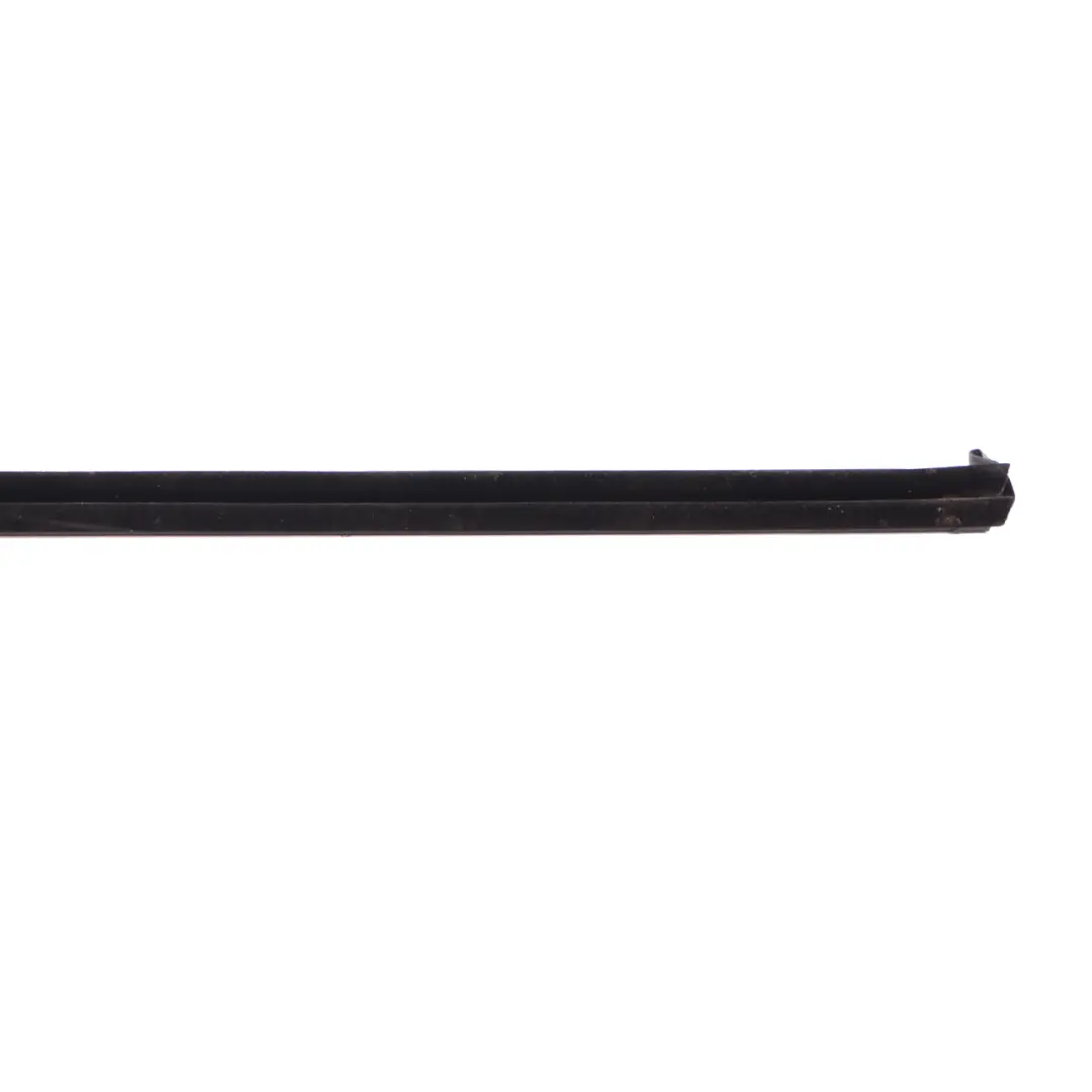 Mercedes W177 Fensterdichtung Tür Vorne Rechts Dichtungsstreifen - SKU A1777251400 - Teilenummer A1777251400