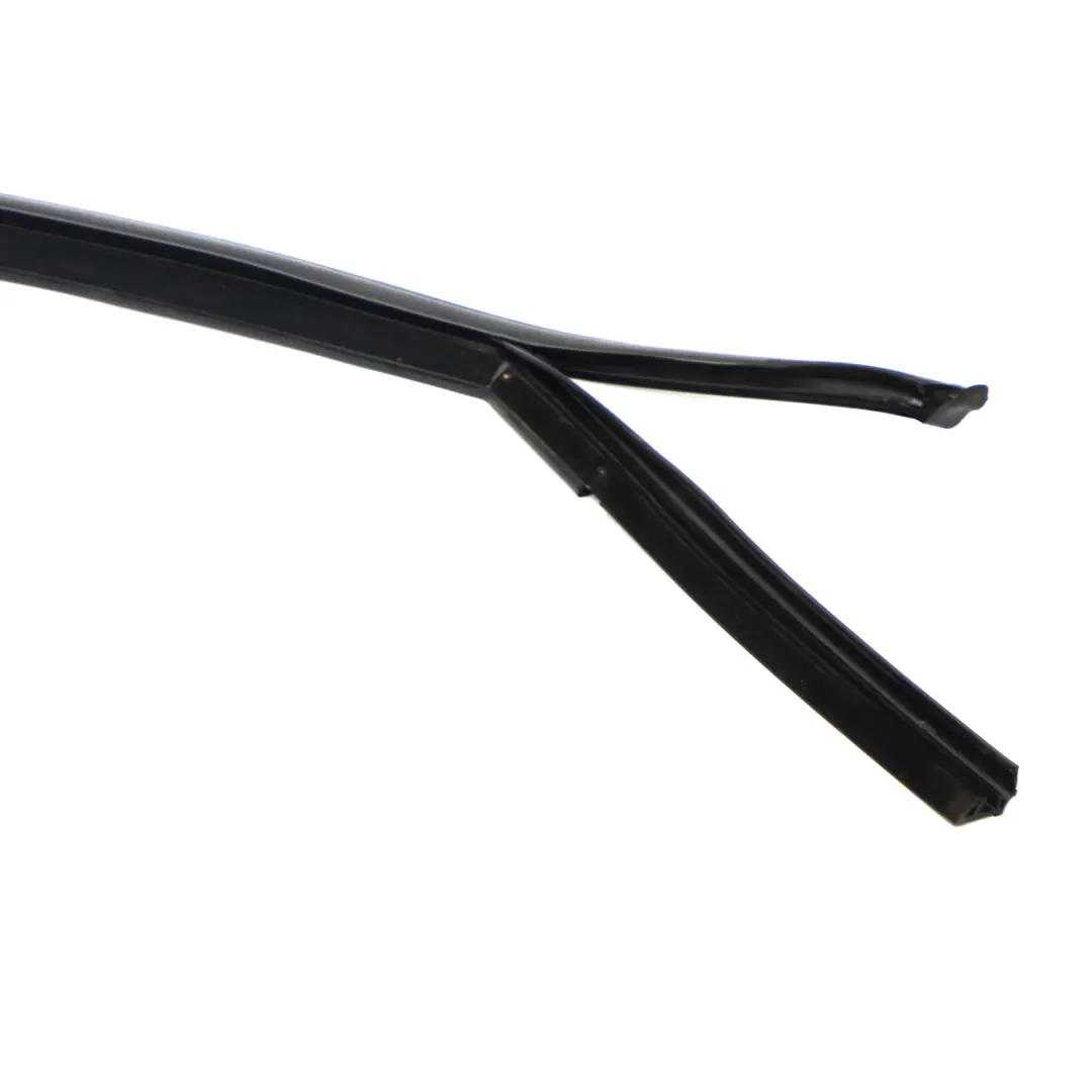 Mercedes W177 Guarnizione Finestra Porta Anteriore Destra Telaio - SKU A1777252000 - Numero di parte A1777252000