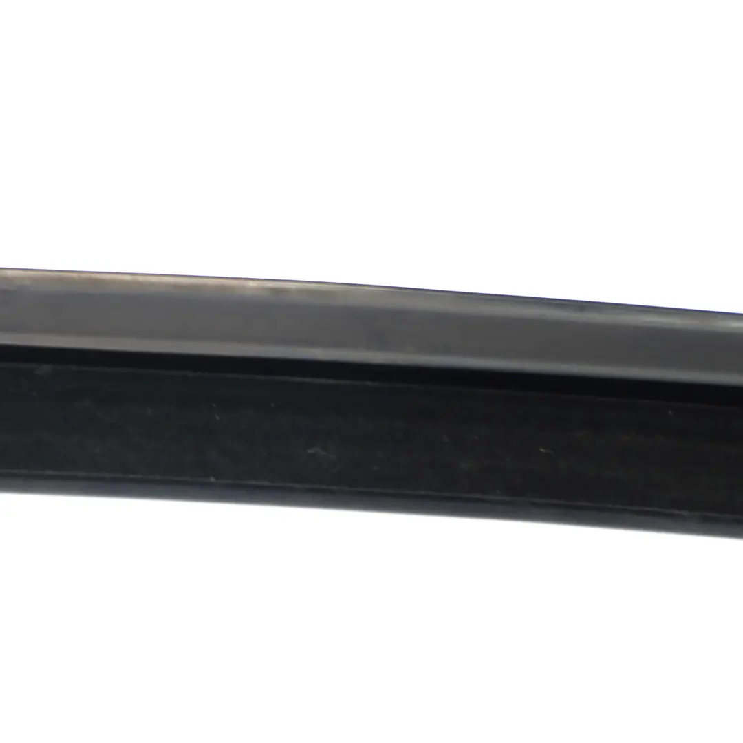 Mercedes W177 Fenster Dichtung Tür Vorne Rechts Rahmen - SKU A1777252000 - Teilenummer A1777252000
