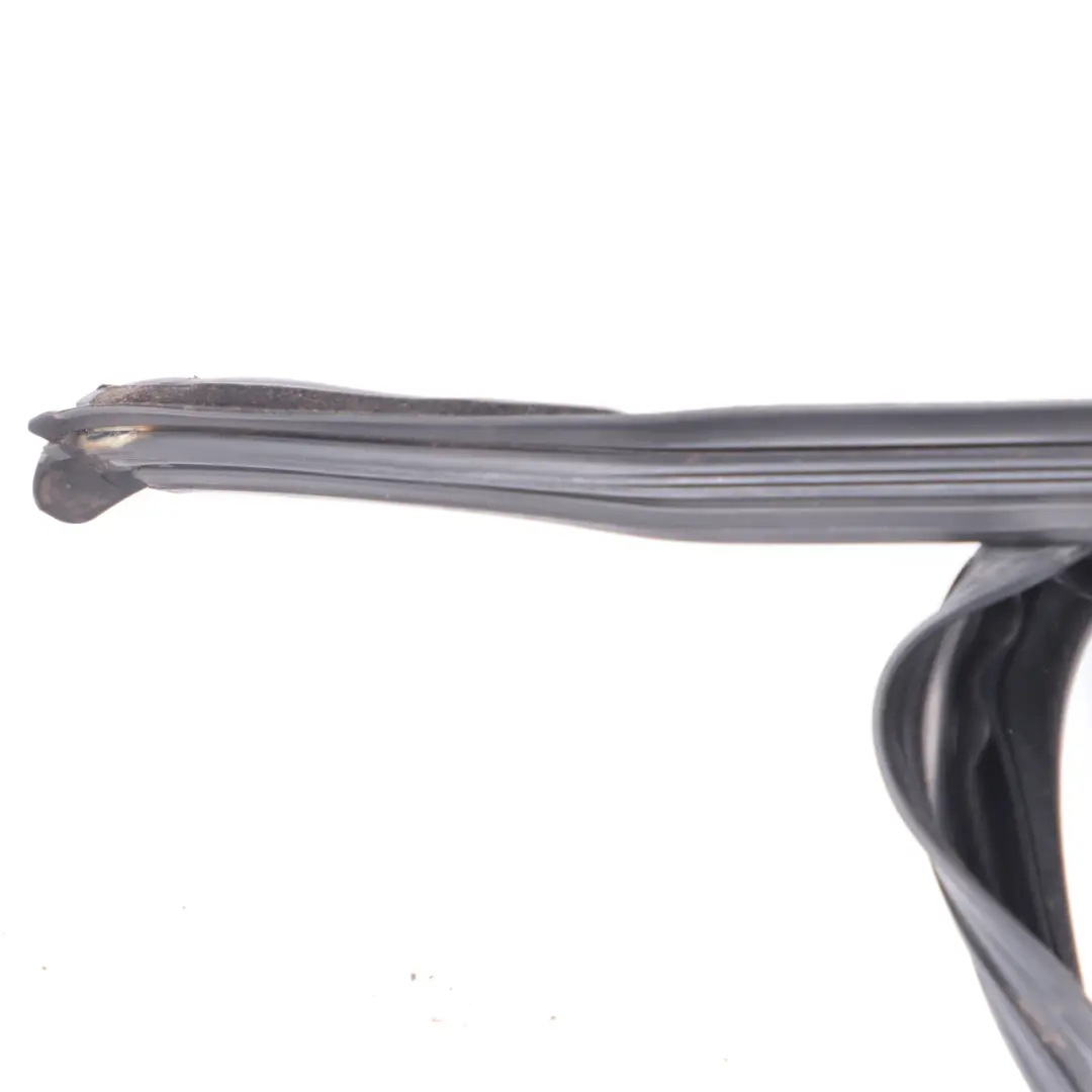 Mercedes W177 Ventana Puerta Delantera Izquierda Junta Sellado Marco - SKU A1777252100 - Número de pieza A1777252100