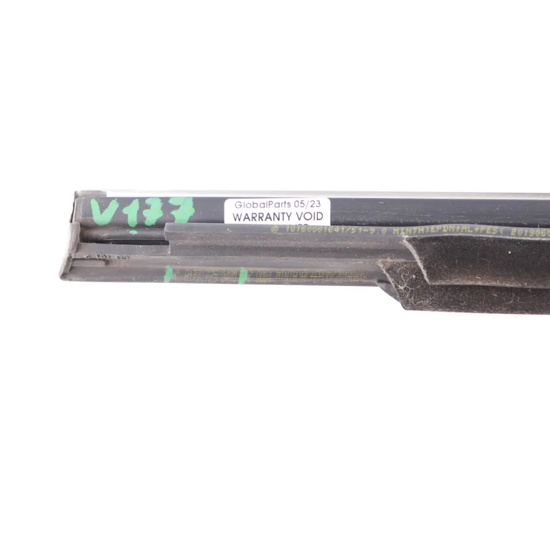 Mercedes W177 Türfenster Außenleiste Vorne Rechts Chrom A1777250400 - SKU A1777258600 - Teilenummer A1777258600
