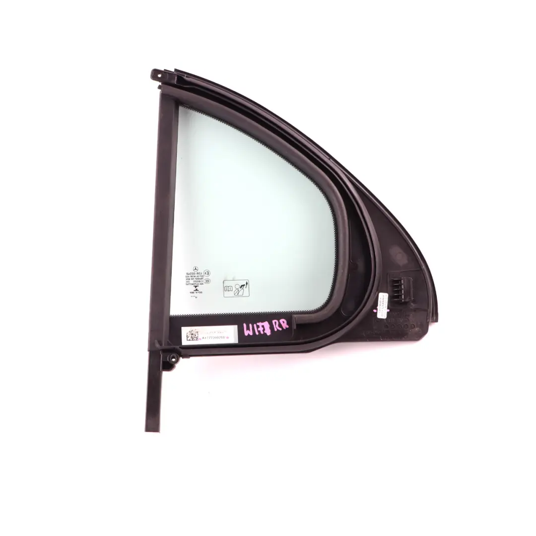 Vitrage Porte Arrière Droite Quartier latéral AS2 pour Mercedes W177 à propos du numéro de pièce A1777300200 Mercedes W177 Vitrage Porte Arrière Droite Quartier latéral AS2 - SKU A1777300200 - Numéro de pièce A1777300200