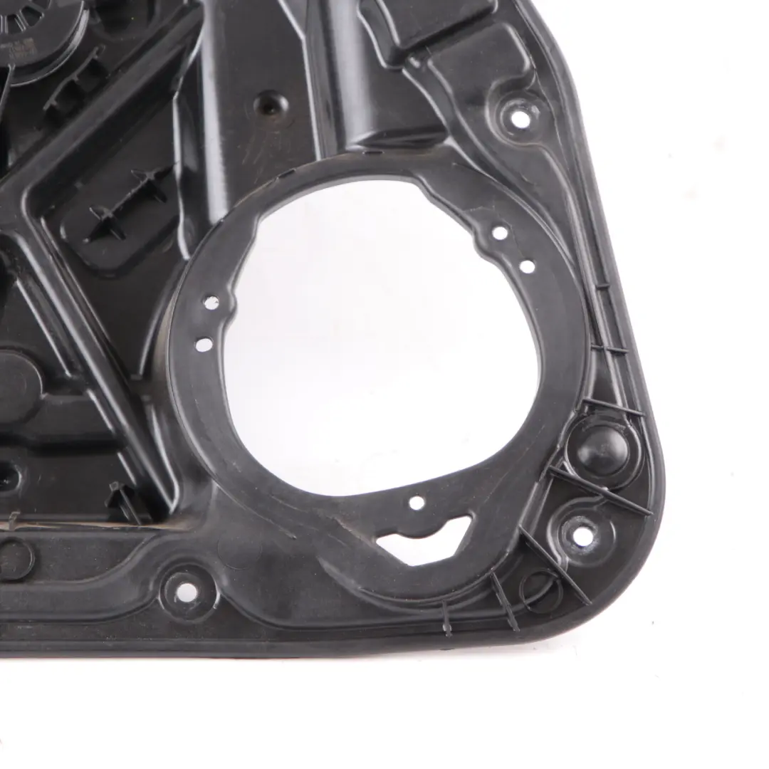 Mercedes W177 Regolatore Alzacristalli Porta Posteriore Sinistra - SKU A1777300302-1 - Numero di parte A1777300302