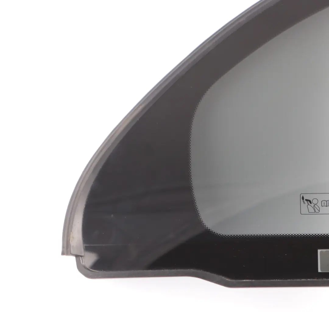 Mercedes W177 Vitrage Porte Arrière Droite Quartier Teinté AS3 - SKU A1777300400 - Numéro de pièce A1777300400