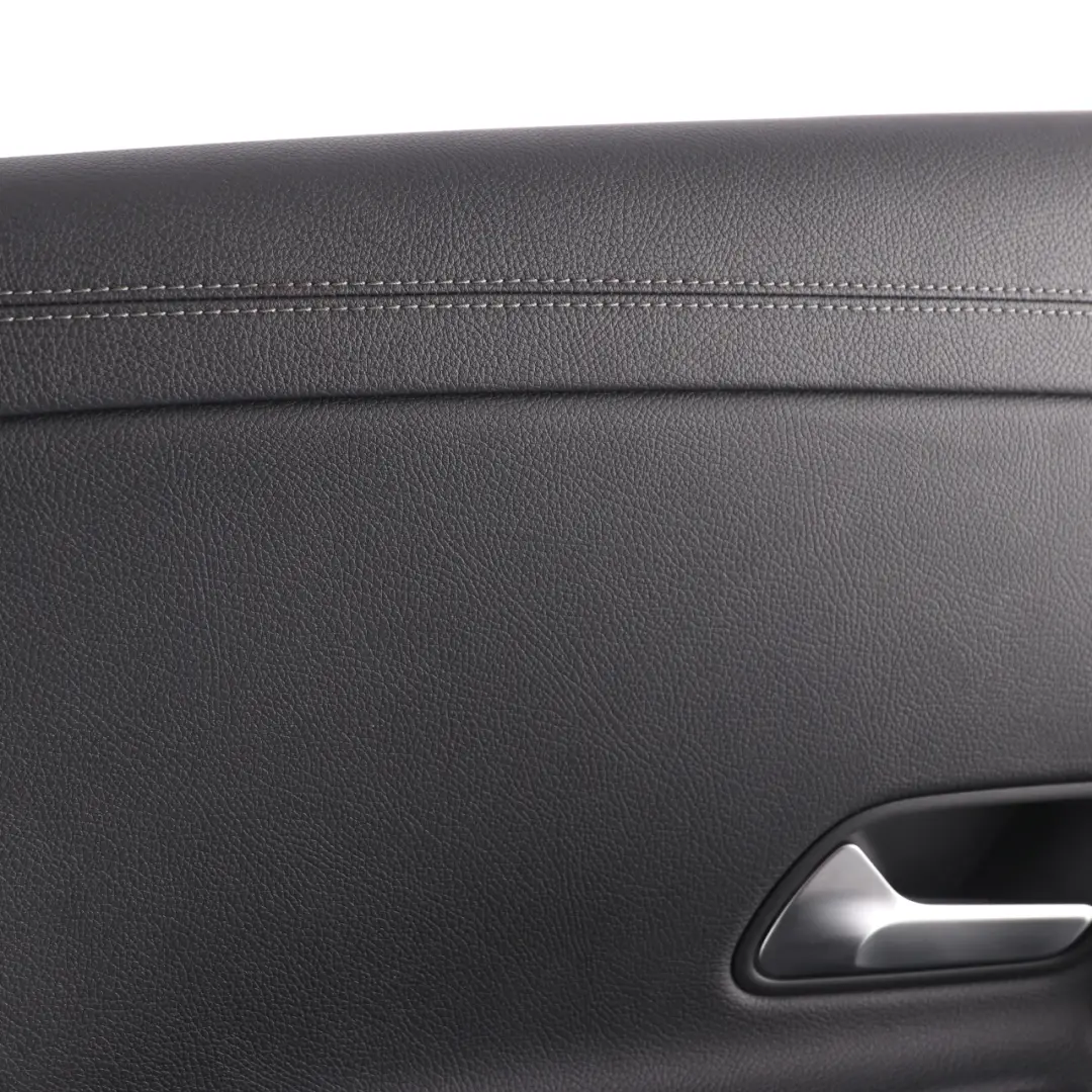  Scheda porta posteriore Mercedes W177 sinistra Rivestimento pannello pelle nero - SKU A1777301302 - Numero di parte A1777301302