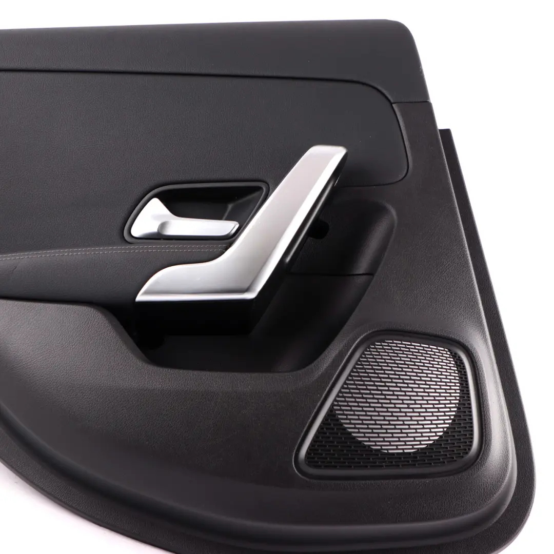 Tarjeta puerta trasera Mercedes W177 Izquierda Recorte Cubierta Cuero Negro para con número de pieza A1777303100 Tarjeta puerta trasera Mercedes W177 Izquierda Recorte Cubierta Cuero Negro - SKU A1777303100 - Número de pieza A1777303100