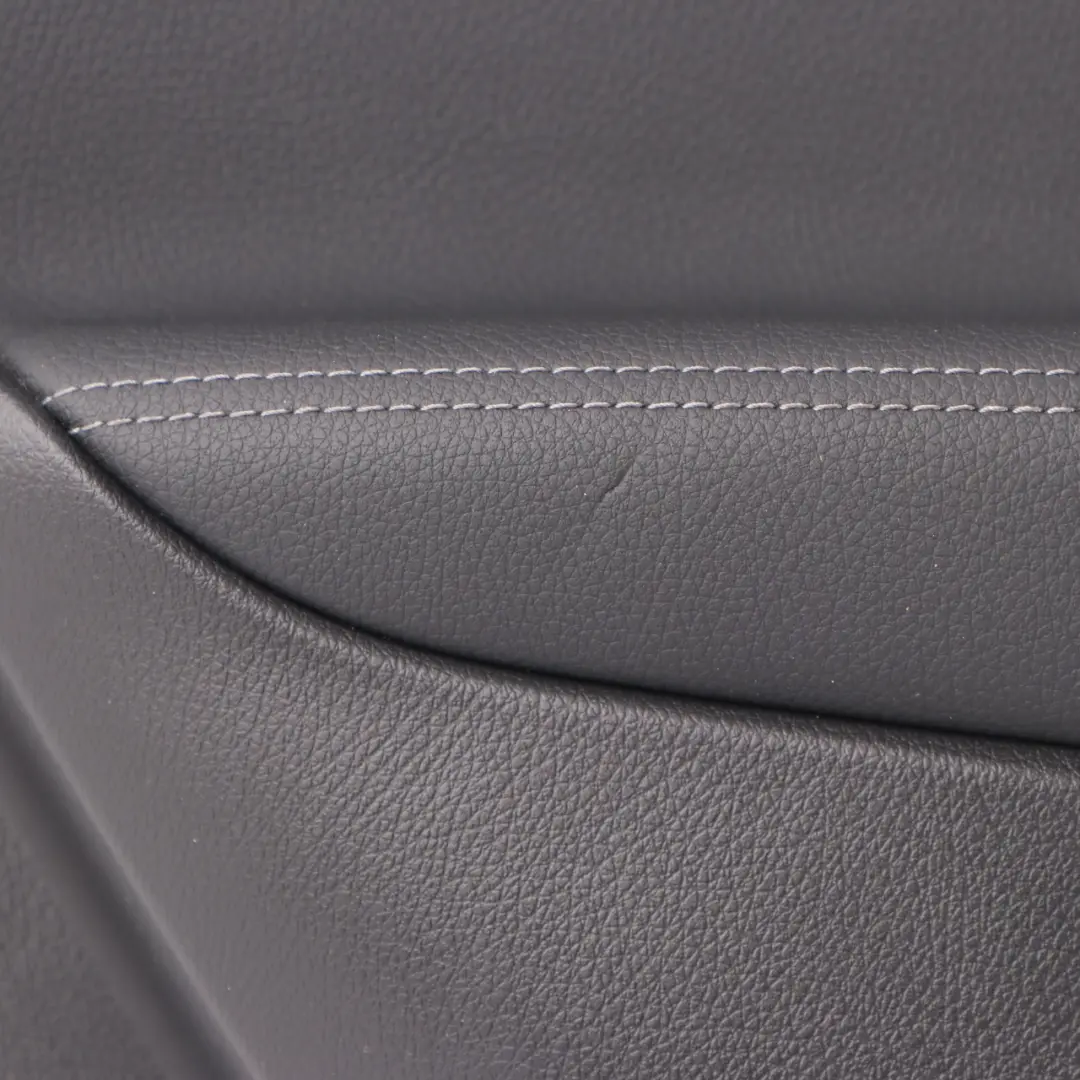Hintere Tür Karte Mercedes W177 Links Trim Panel Cover Leder Schwarz für mit Teilenummer A1777303100 Hintere Tür Karte Mercedes W177 Links Trim Panel Cover Leder Schwarz - SKU A1777303100 - Teilenummer A1777303100