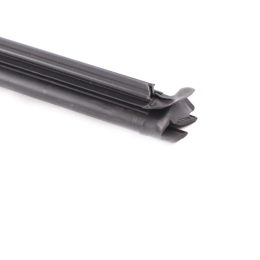 Tira junta sellado ventana puerta trasera izquierda para Mercedes W177 con número de pieza A1777350900 Mercedes W177 Tira junta sellado ventana puerta trasera izquierda - SKU A1777350900 - Número de pieza A1777350900