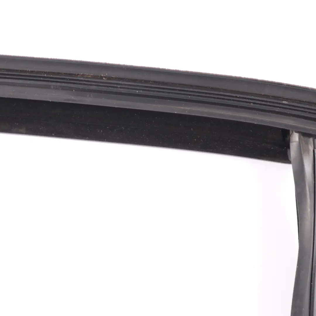 Mercedes W177 Guarnizione Finestra Porta Posteriore Sinistra Telaio - SKU A1777351500 - Numero di parte A1777351500