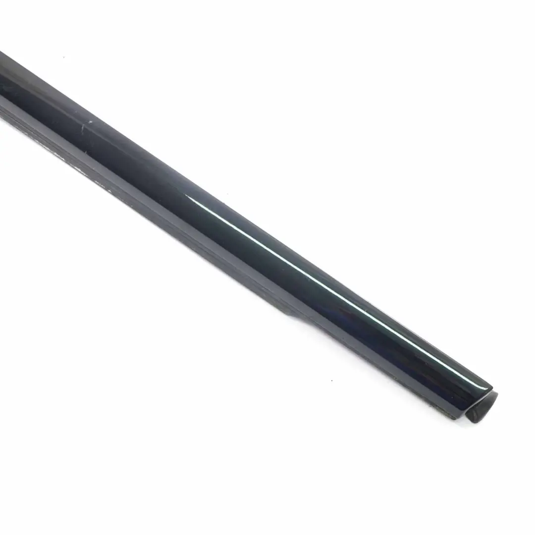 Mercedes W177 Puerta tira sellado trasera izquierda Ventana montaje panel ajuste - SKU A1777354100 - Número de pieza A1777354100