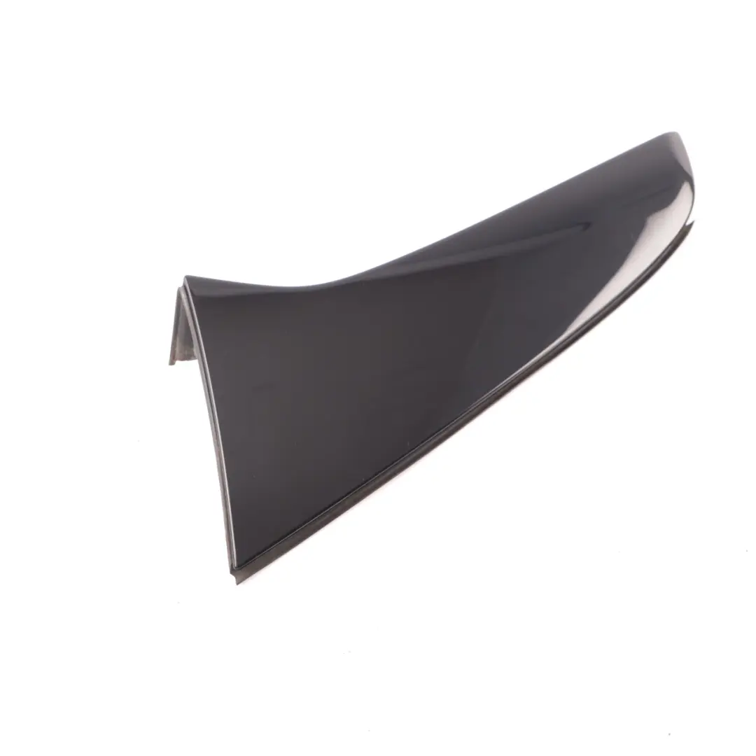 Mercedes W177 Tapa del panel embellecedor trasero izquierdo maletero - SKU A1777900100 - Número de pieza A1777900100