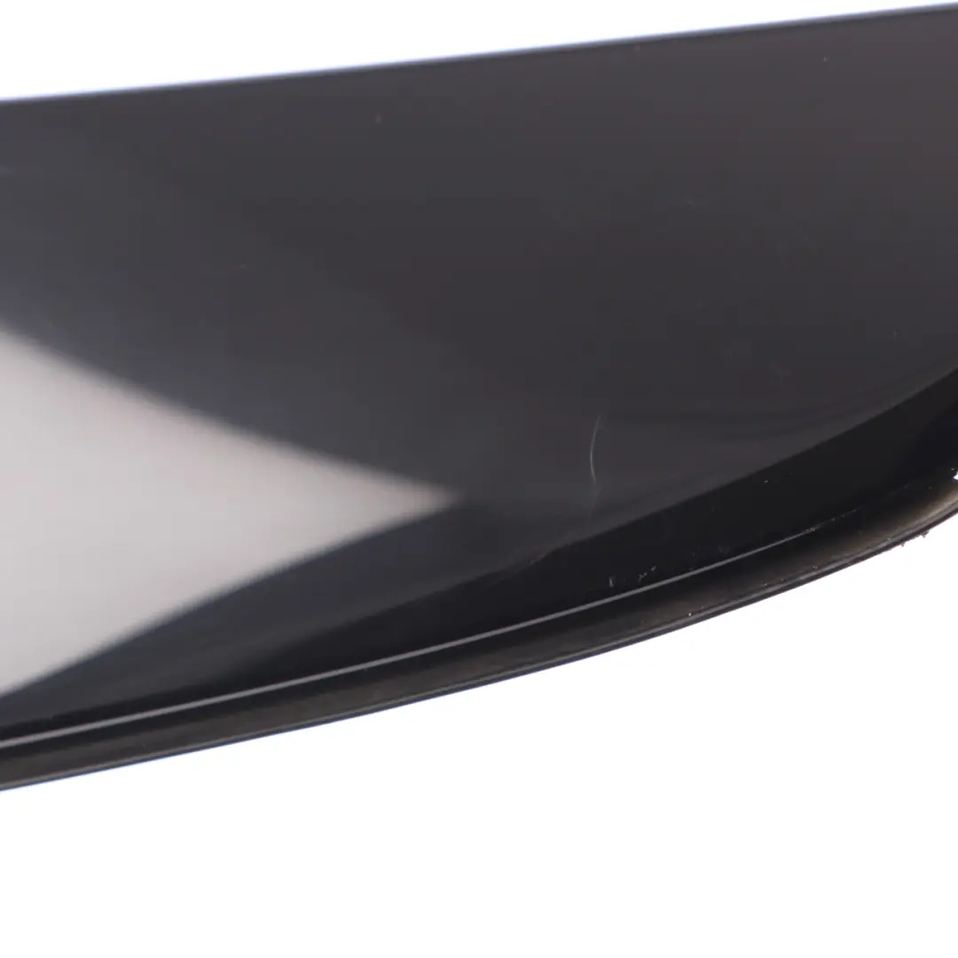 Portellone posteriore lato sinistro copertura pannelo rivestimento per Mercedes W177 con numero di parte A1777900100 Mercedes W177 Portellone posteriore lato sinistro copertura pannelo rivestimento - SKU A1777900100 - Numero di parte A1777900100