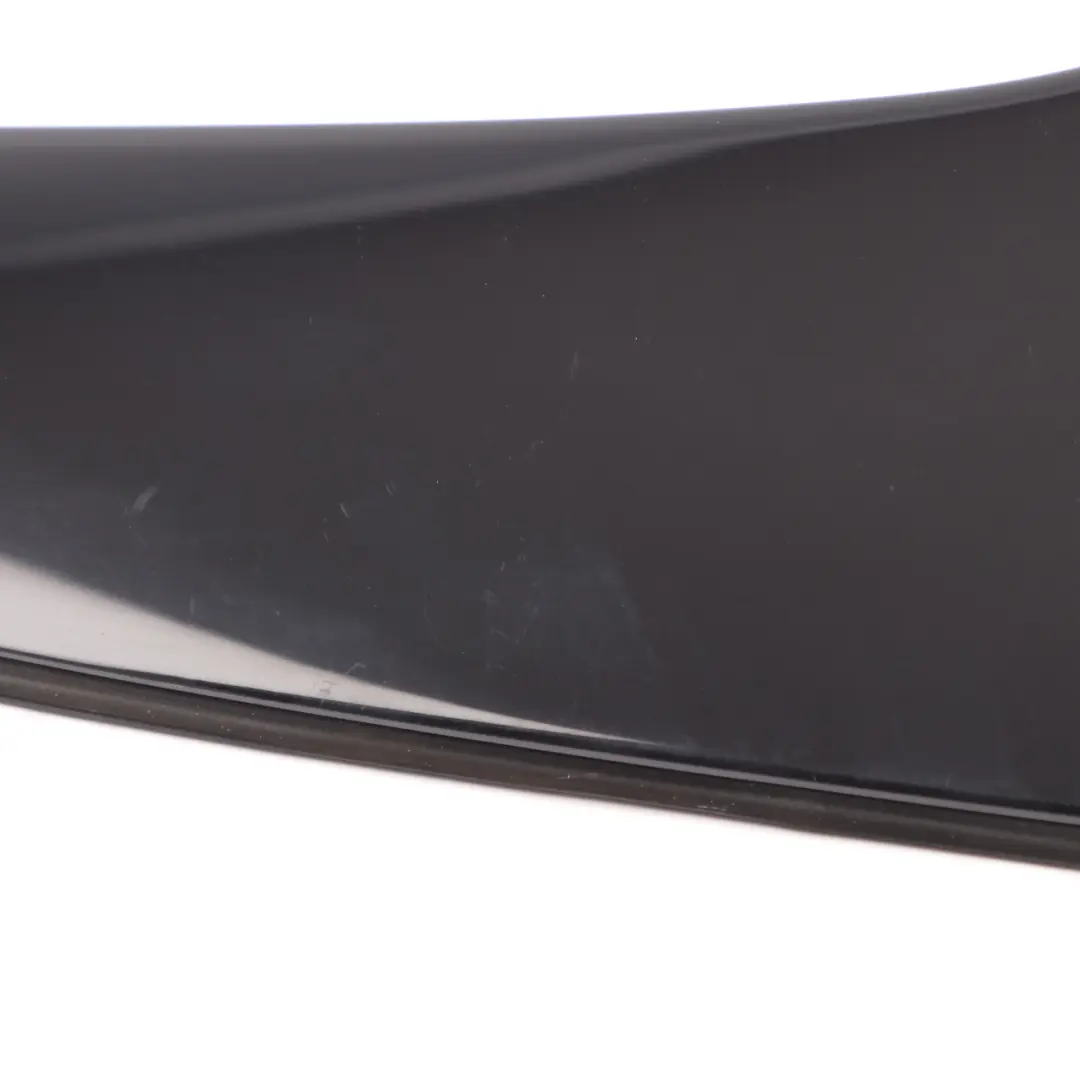 Mercedes W177 Coffre de hayon arrière droit Cache panneau garniture - SKU A1777900200 - Numéro de pièce A1777900200