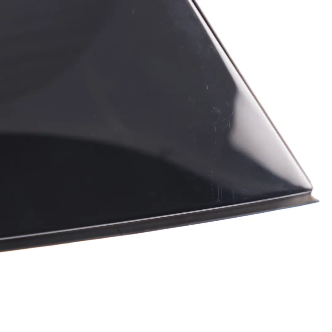 Portellone posteriore lato destro copertura pannello rivestimento per Mercedes W177 con numero di parte A1777900200 Mercedes W177 Portellone posteriore lato destro copertura pannello rivestimento - SKU A1777900200 - Numero di parte A1777900200