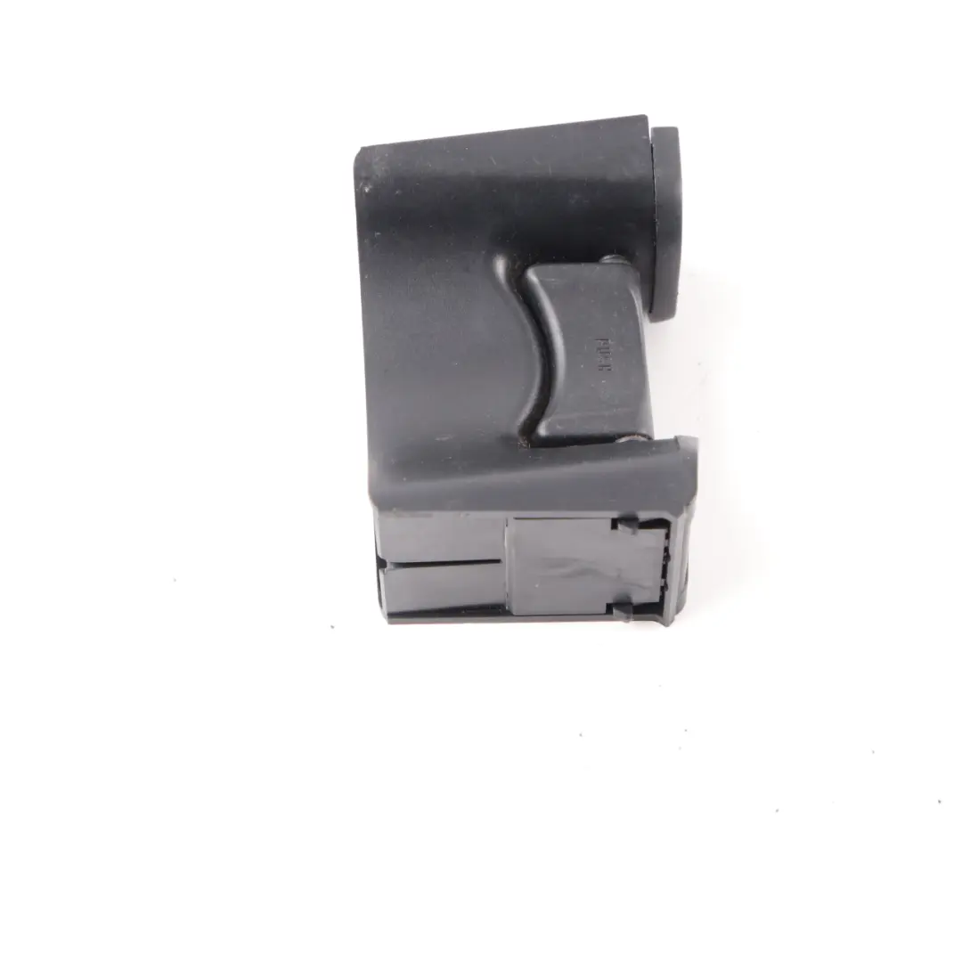 Mercedes W177 Console centrale Portabicchieri Divisore Bevande Spingere Trim - SKU A1778109703 - Numero di parte A1778109703