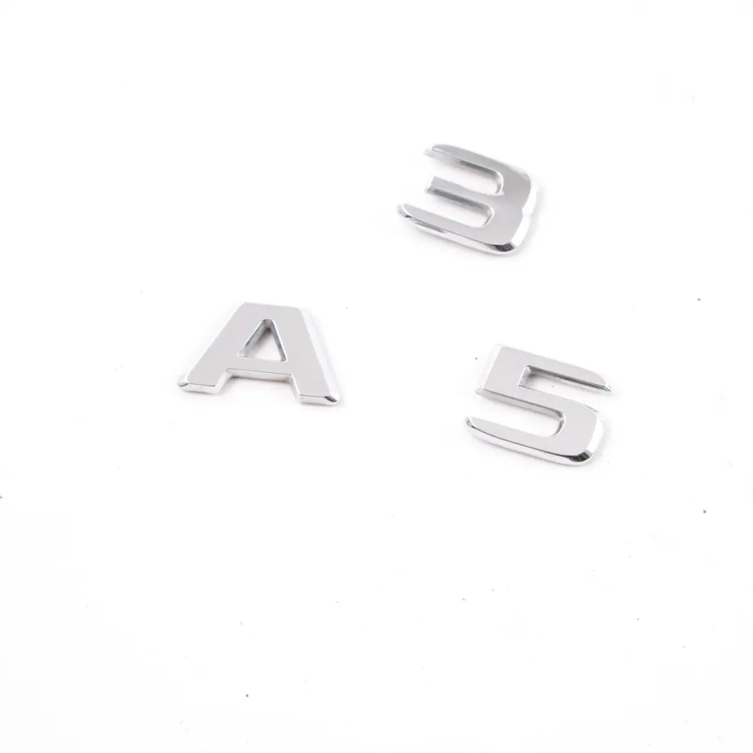 Mercedes W177 A35 AMG Emblema Boot Trunk Lid Logo Badge Chrom A35 - SKU A1778175300 - Número de pieza A1778175300