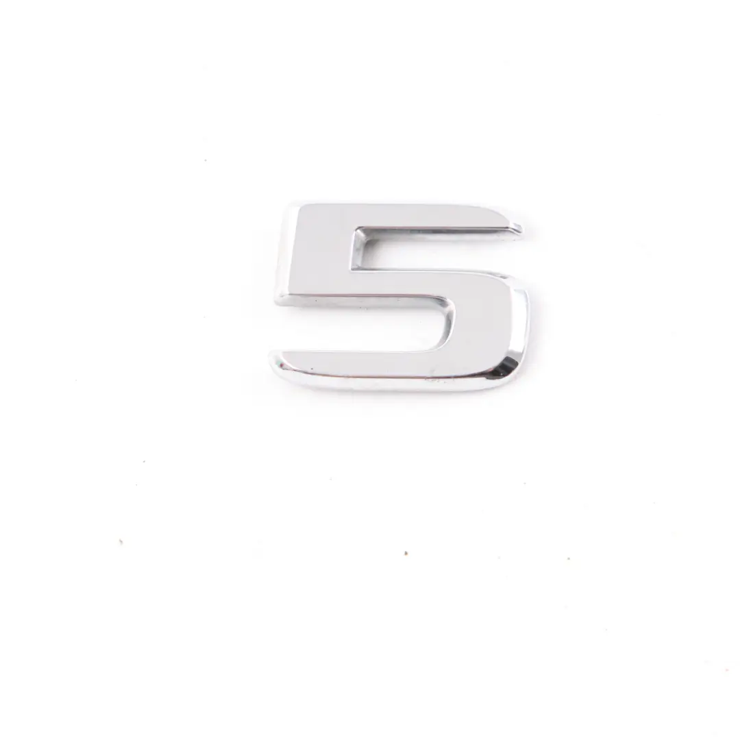 Mercedes W177 A35 AMG Emblemat Pokrywy Bagażnika Logo Chrom A35 - SKU A1778175300 - Numer Części A1778175300