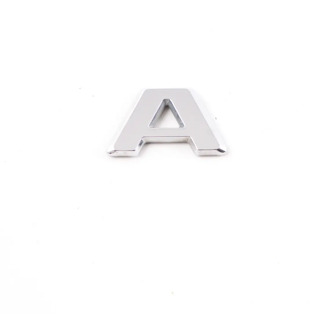 Mercedes W177 A35 AMG Emblema Boot Trunk Lid Logo Badge Chrom A35 - SKU A1778175300 - Número de pieza A1778175300