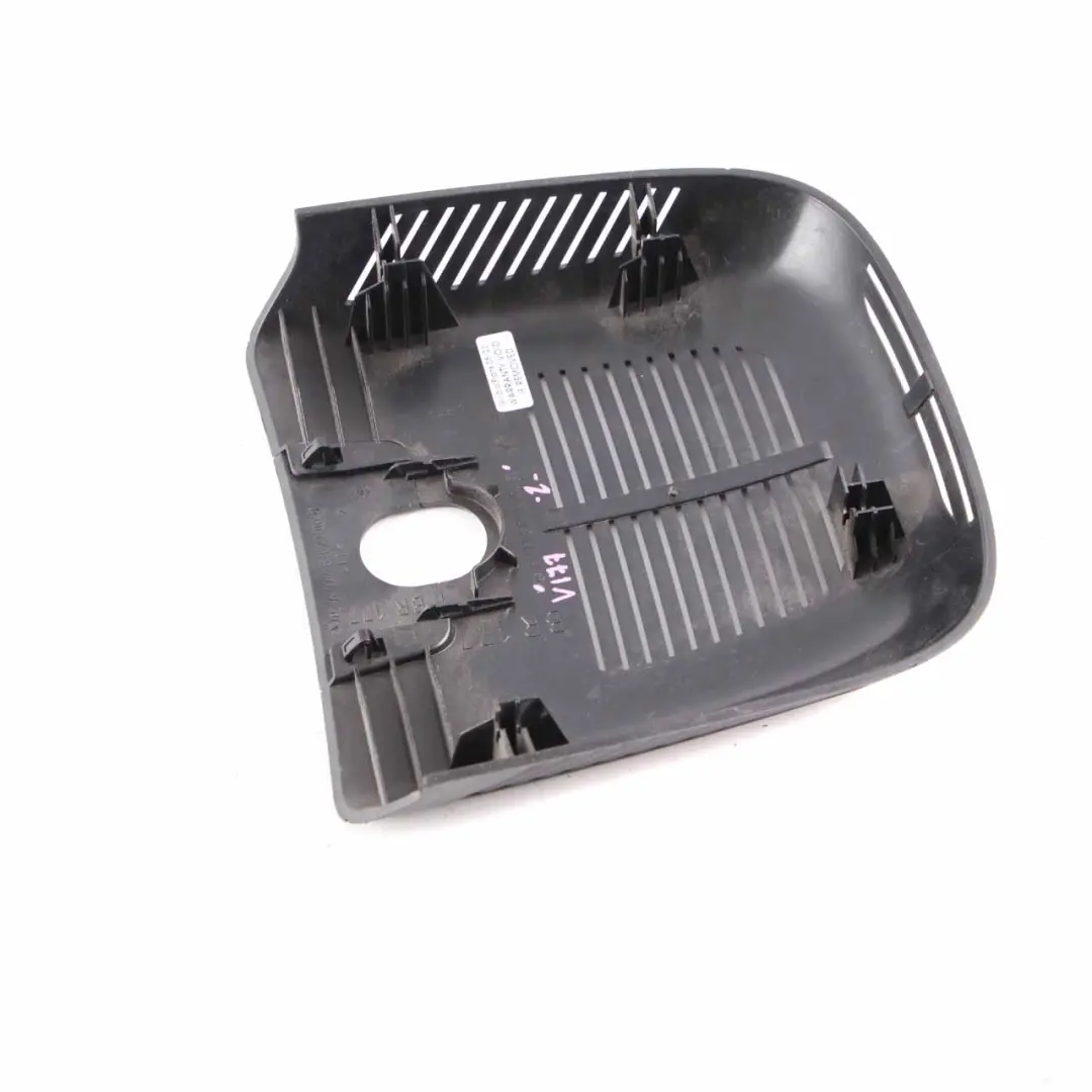 Tapa Espejo Retrovisor Interior Negro para Mercedes W177 con número de pieza A1778211900 Mercedes W177 Tapa Espejo Retrovisor Interior Negro - SKU A1778211900 - Número de pieza A1778211900