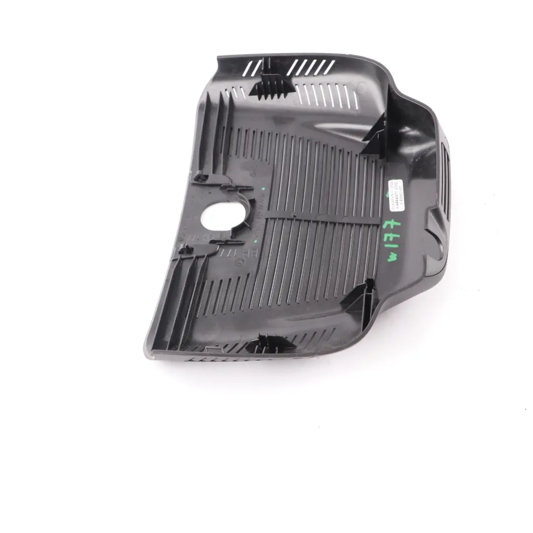 Tapa espejo retrovisor interior negro para Mercedes W177 V177 con número de pieza A1778212000 Mercedes W177 V177 Tapa espejo retrovisor interior negro - SKU A1778212000 - Número de pieza A1778212000