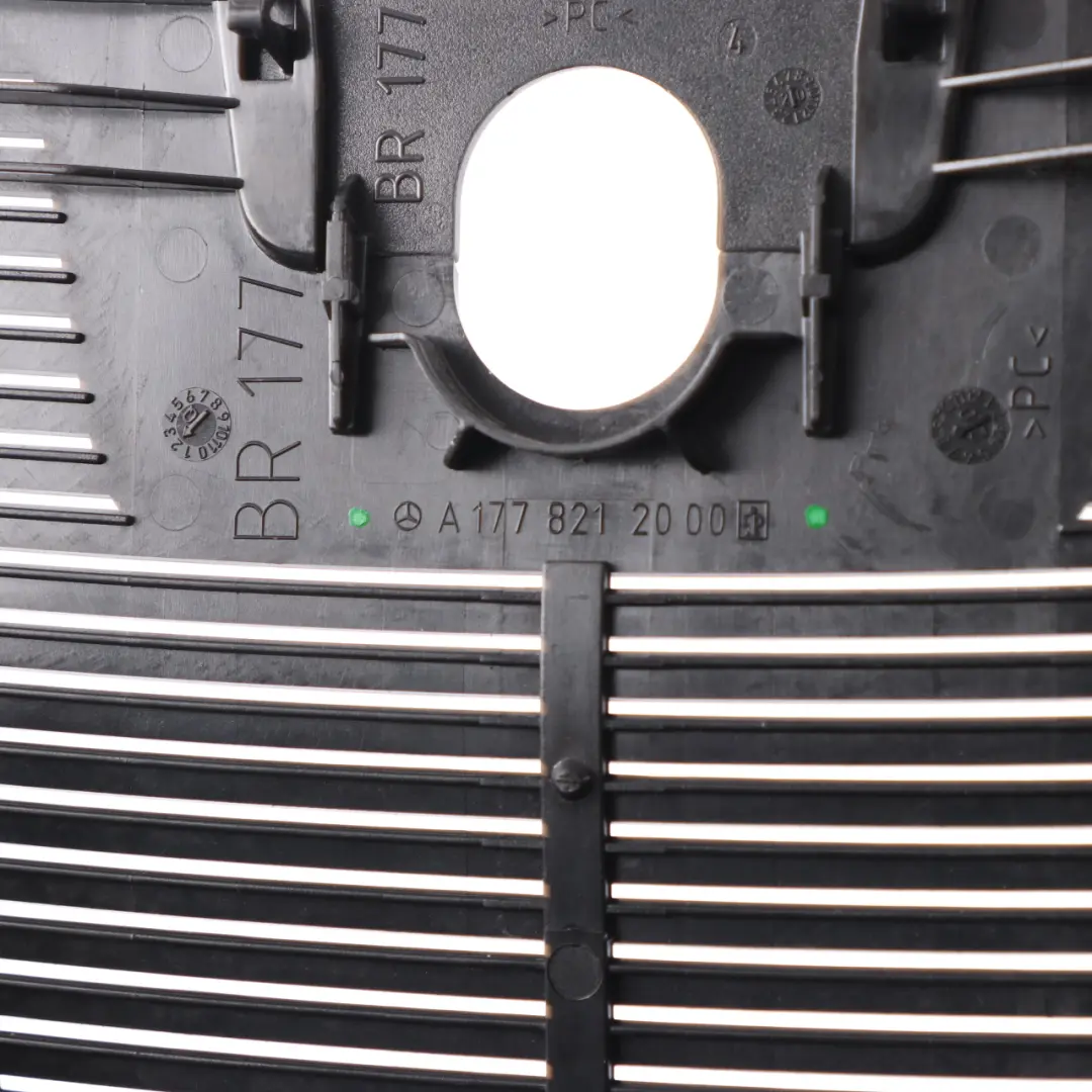 Mercedes W177 V177 Tapa espejo retrovisor interior negro - SKU A1778212000 - Número de pieza A1778212000