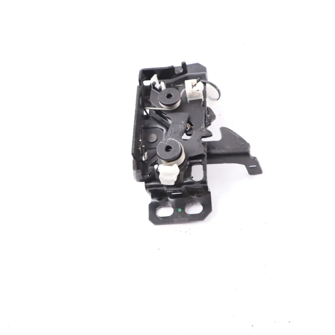 Mercedes W177 Motorhaubenabdeckung Riegelschloss Unterteil - SKU A1778803000 - Teilenummer A1778803000