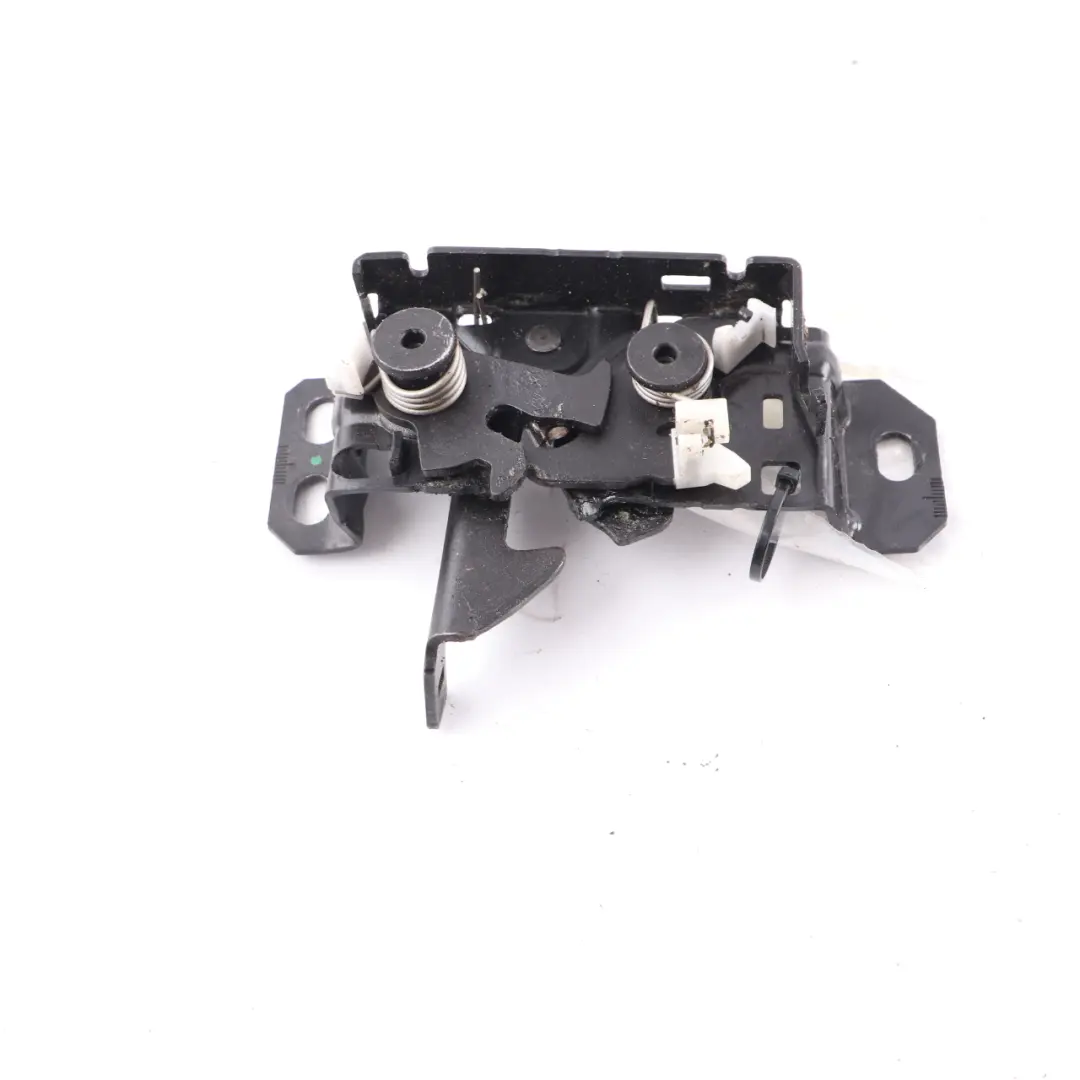 Mercedes W177 Capot Moteur Couvercle Capot loquet Partie inférieure - SKU A1778803000 - Numéro de pièce A1778803000