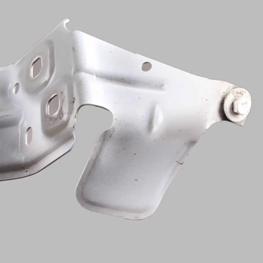 Side Panel Fender Bracket Holder Front Right O/S Mount to Mercedes W177 with Part number A1778810200 Mercedes W177 Side Panel Fender Bracket Holder Front Right O/S Mount - SKU A1778810200 - Part number A1778810200