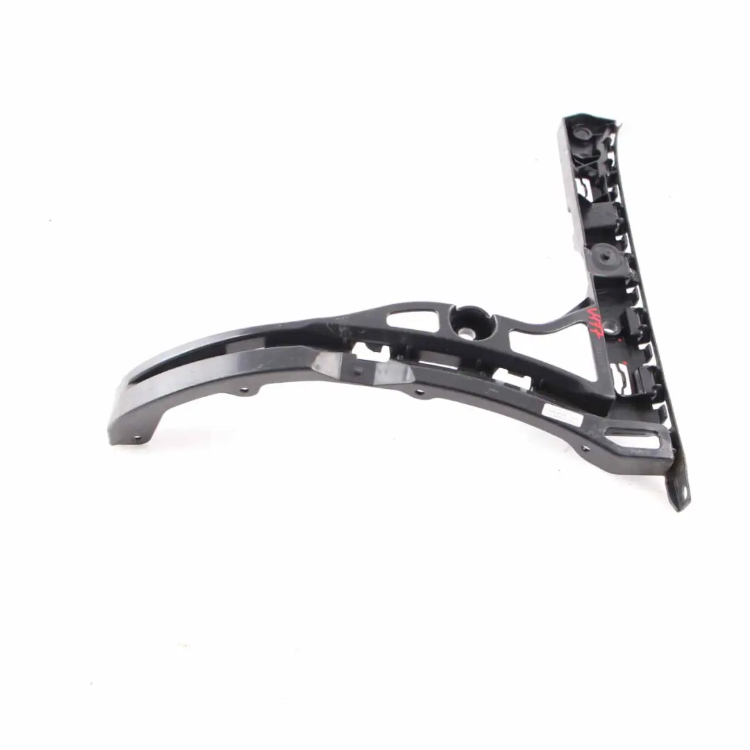 Mercedes W177 Berlina Guía Parachoques Trasero Lado Derecho Soporte - SKU A1778851000 - Número de pieza A1778851000