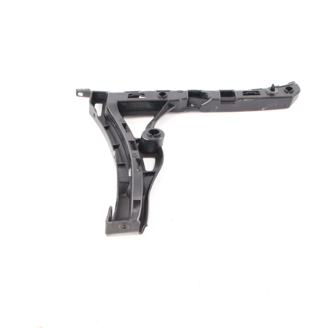Mercedes W177 Berlina Guía Parachoques Trasero Lado Derecho Soporte - SKU A1778851000 - Número de pieza A1778851000
