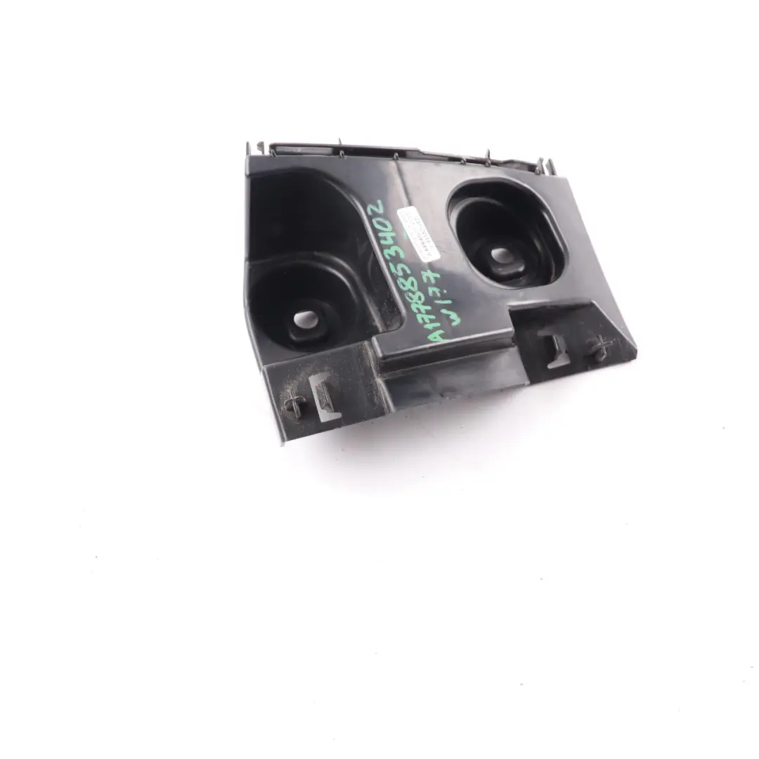 Porta Paraurti Posteriore Destro Supporto Staffa per Mercedes W177 con numero di parte A1778853402 Mercedes W177 Porta Paraurti Posteriore Destro Supporto Staffa - SKU A1778853402 - Numero di parte A1778853402