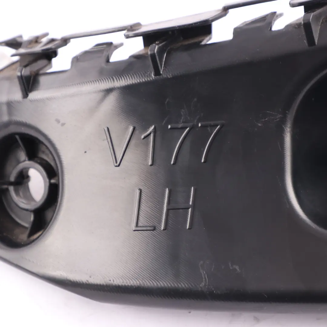 Wspornik Ślizg Mocowania Zderzaka Tył Lewy do Mercedes W177 o numerze A1778853502 Mercedes W177 Wspornik Ślizg Mocowania Zderzaka Tył Lewy - SKU A1778853502 - Numer Części A1778853502